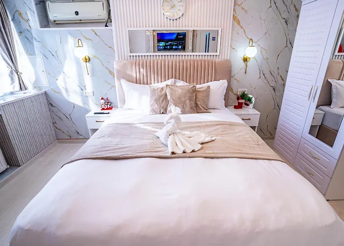 Iancu Jianu Premium Apartament *